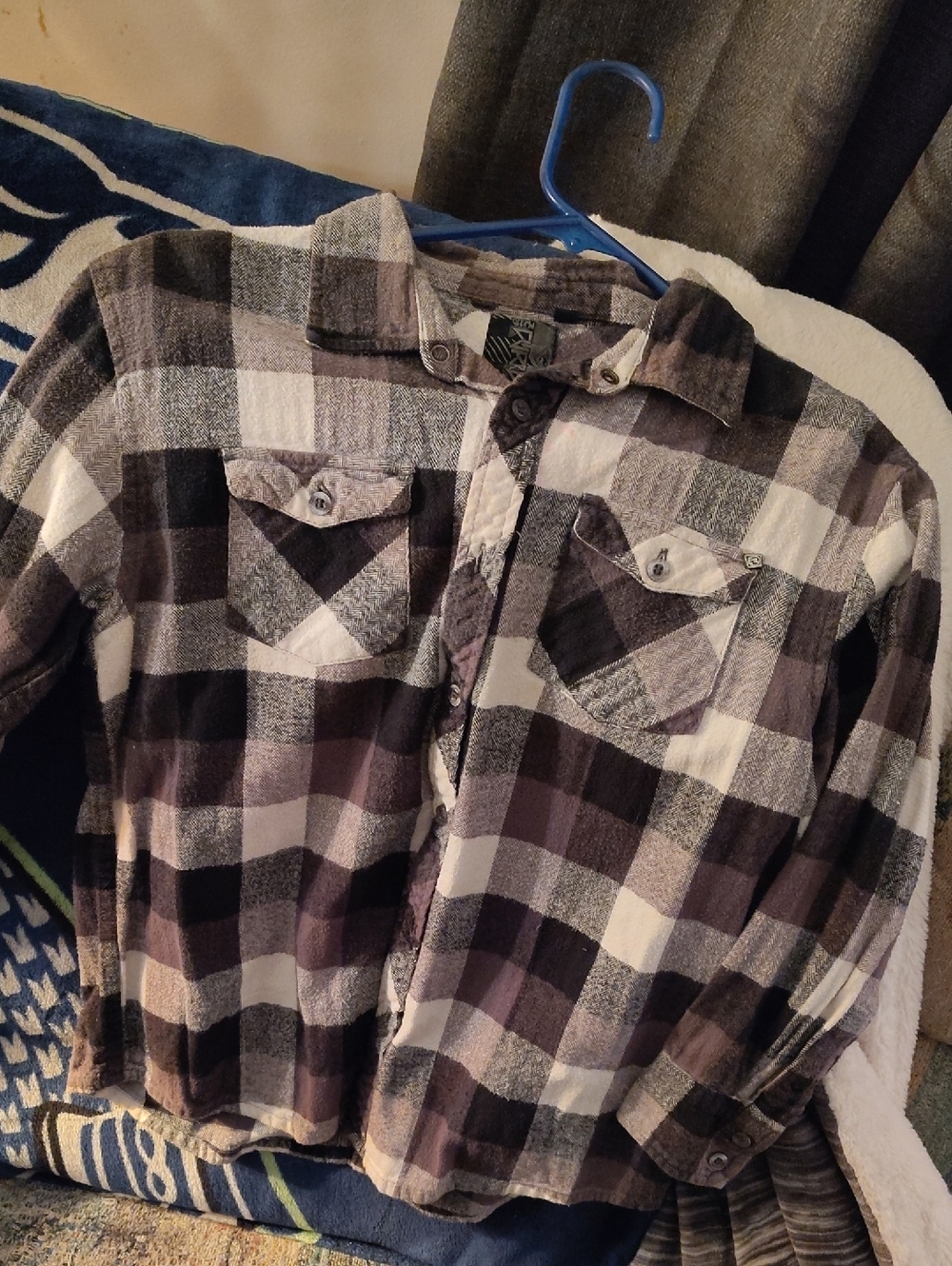 Billabong Black, Gray & White Plaid Flannel Shirt